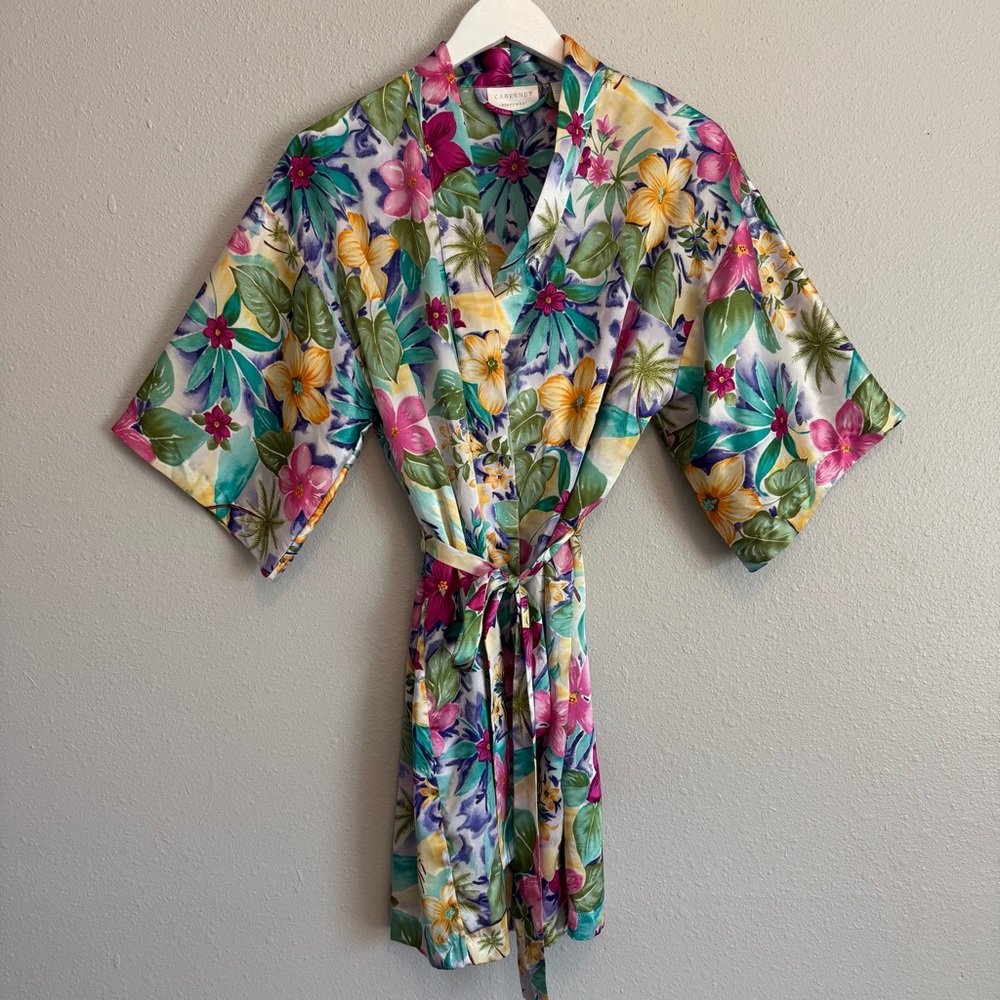Cabernet Floral Satin Robe Small Silky Loungewear Kimono Coverup